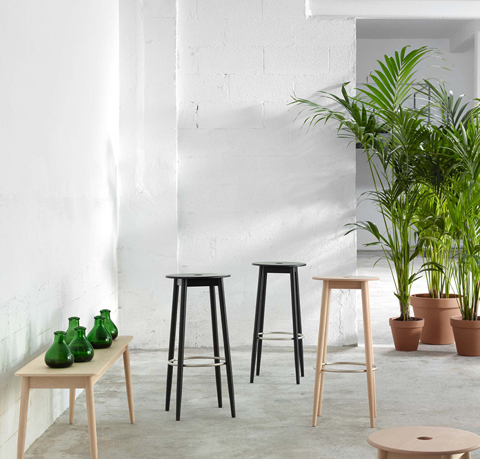 Otto bar stool 